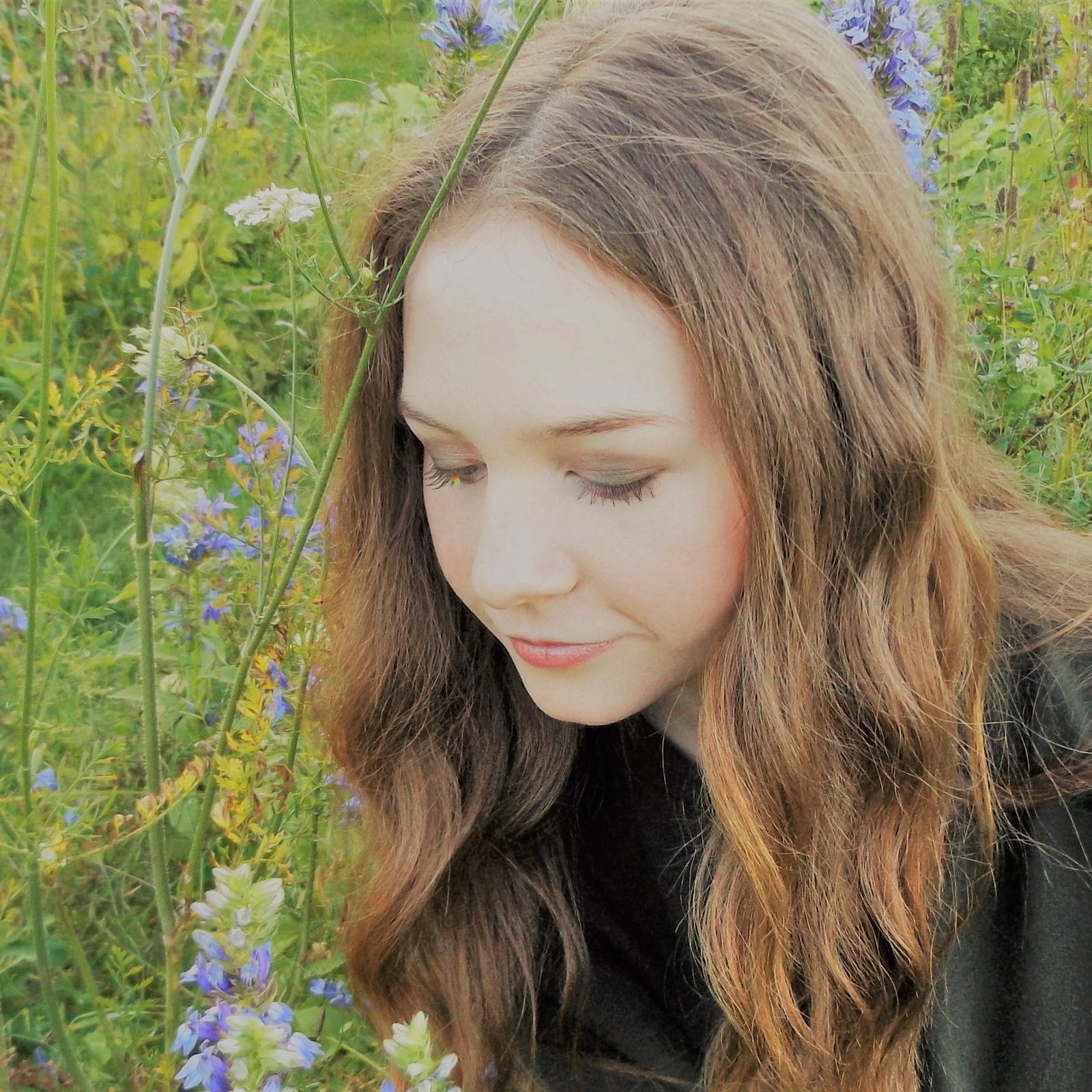 Lash Adorning Mascara in Dark Chocolate